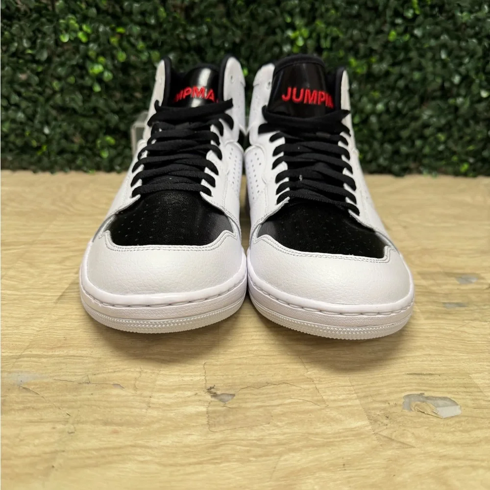 Jordan Access White Black University Red - M12